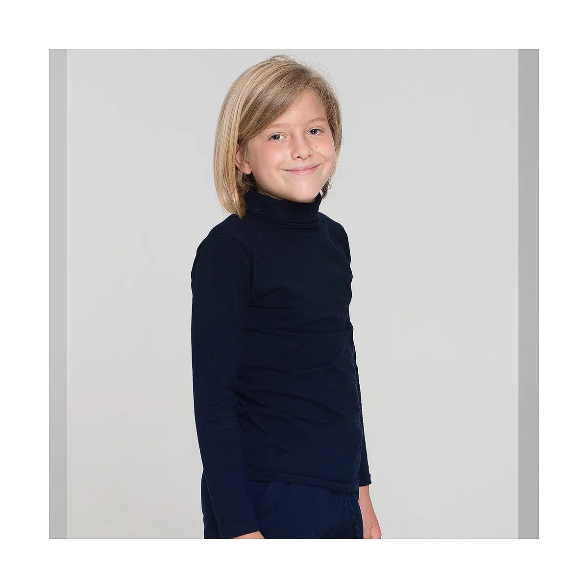 7746 Unisex Sweater with a Semi-Turtleneck - One Size Fits All