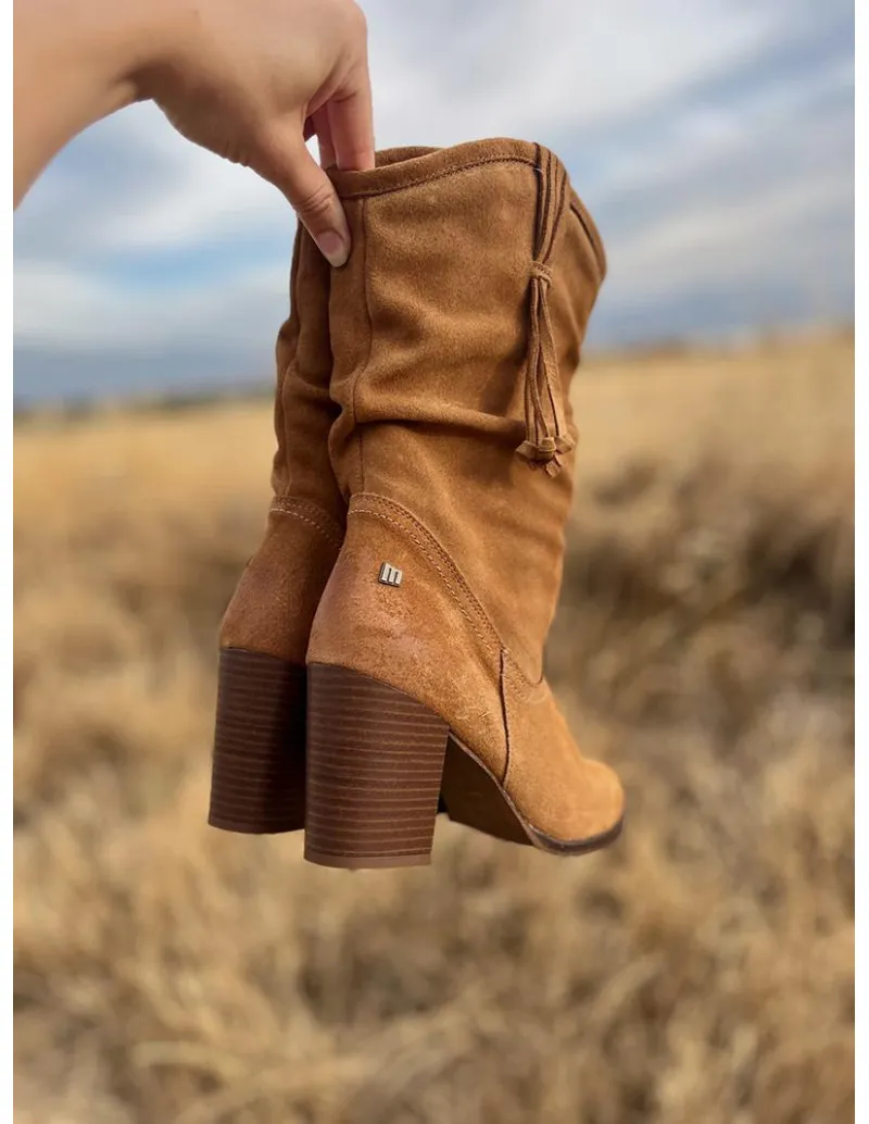 Mustang Camel Heel Boot - UMA