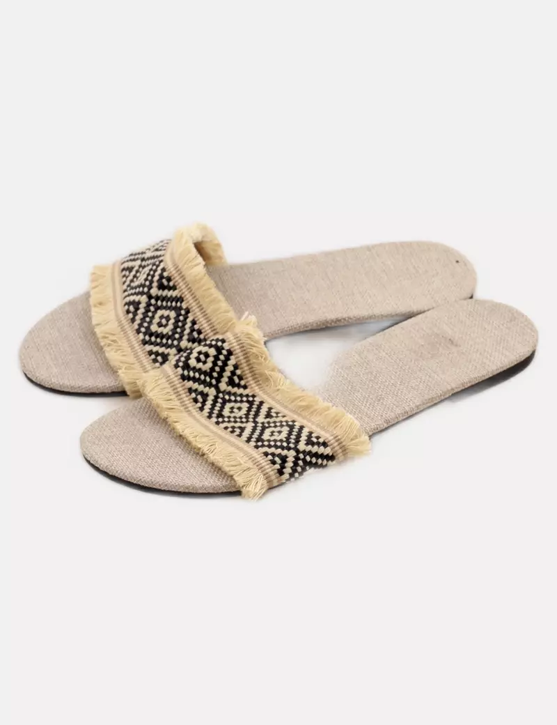 NoName Sandals
