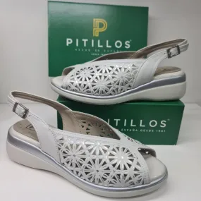 Pitillos Mod. 5593 Flower Sandal Bocao - Shop Now