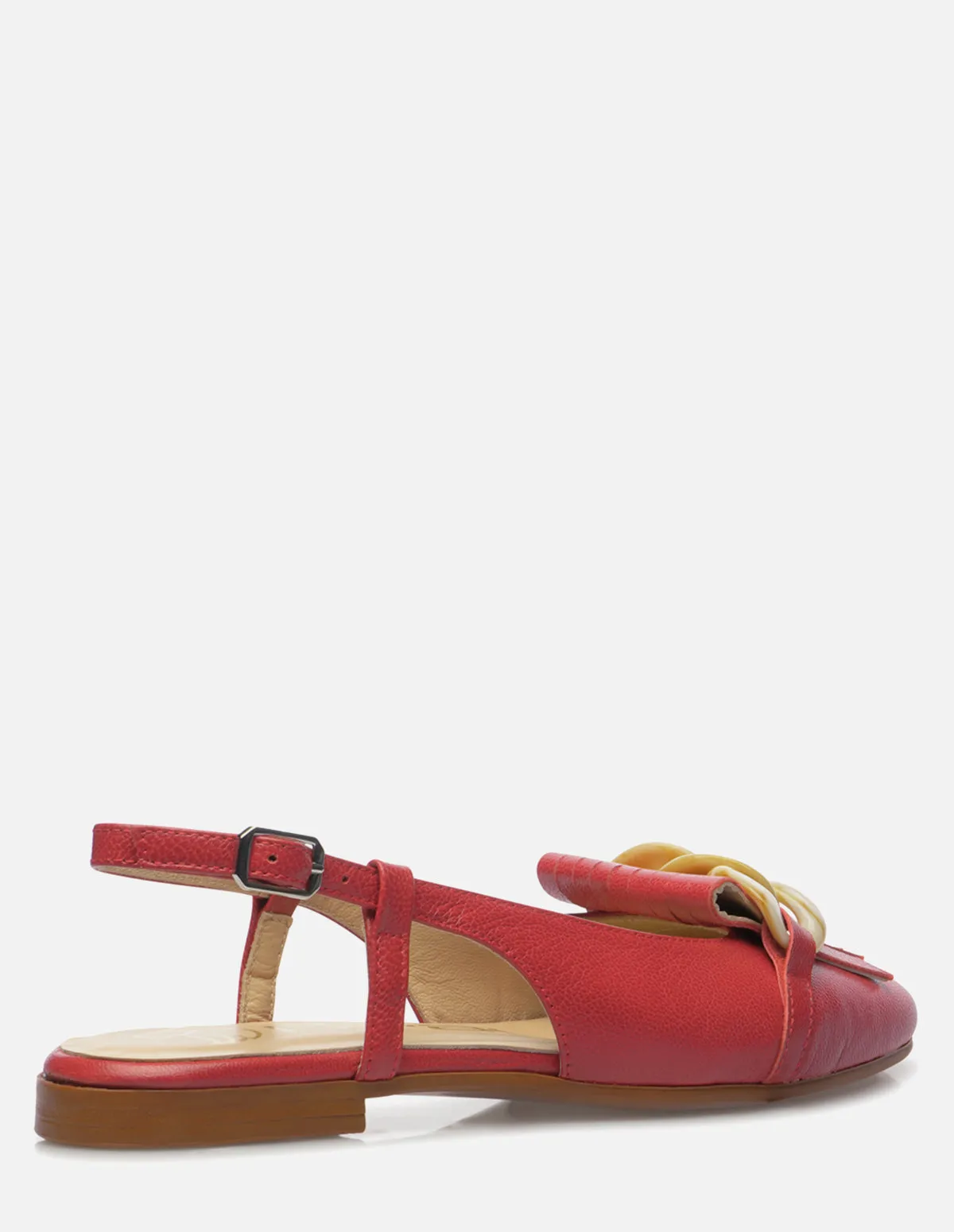 Zapato Destalonado con Flecos y Cadena Carey
